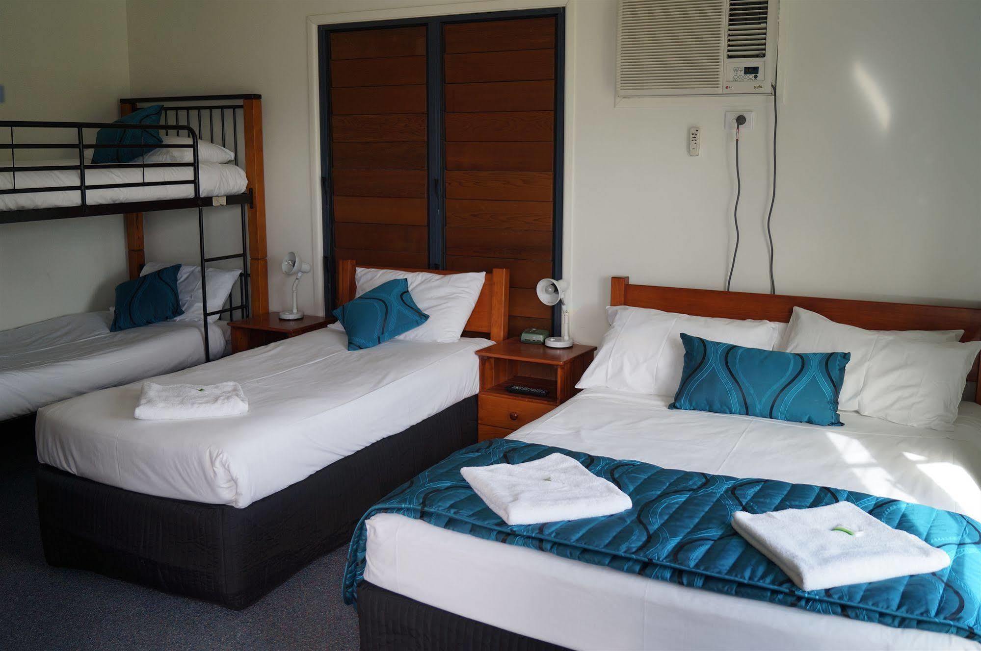 Tin Can Bay'S Sleepy Lagoon Motel Dış mekan fotoğraf